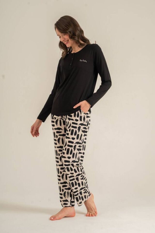 Pierre Cardin PC9300 Kadın Siyah Nakışlı Uzun Kollu Pijama Takımı