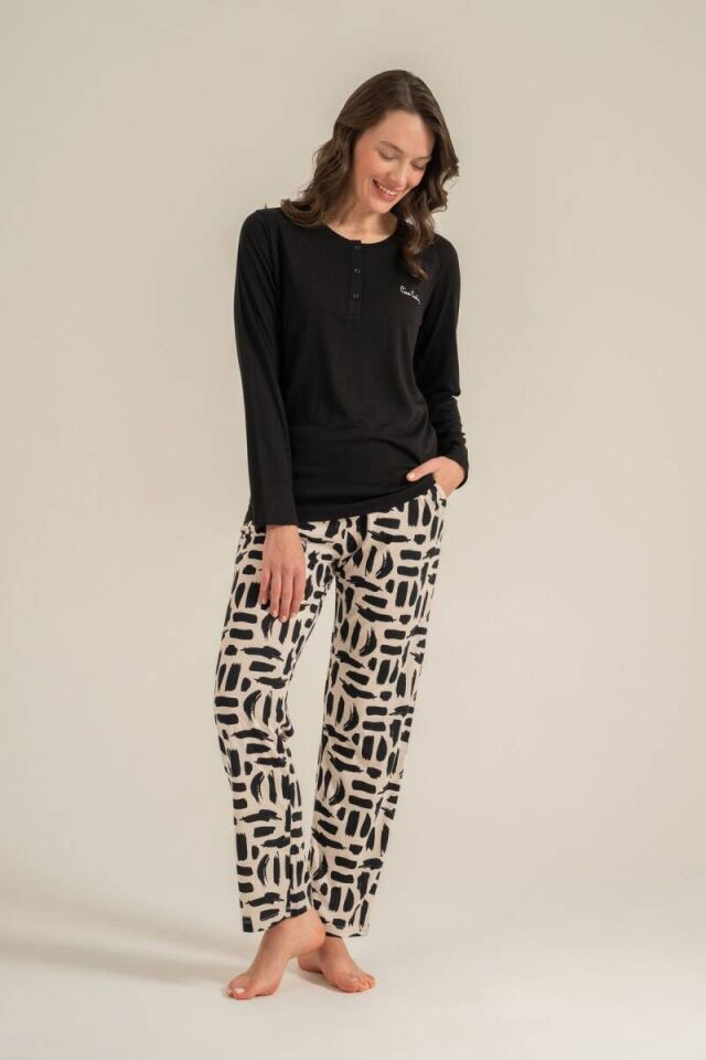 Pierre Cardin PC9300 Kadın Siyah Nakışlı Uzun Kollu Pijama Takımı