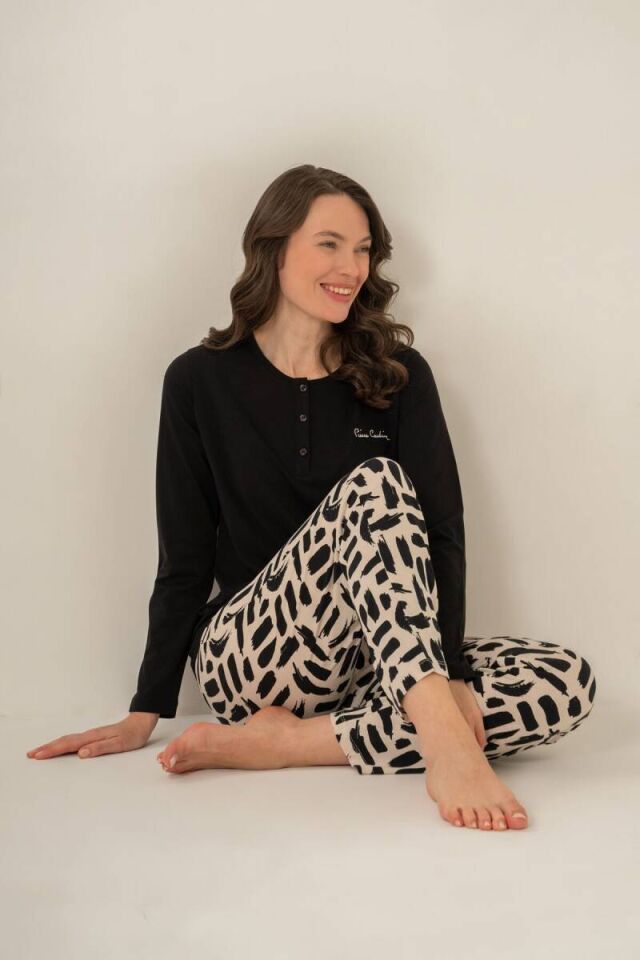 Pierre Cardin PC9300 Kadın Siyah Nakışlı Uzun Kollu Pijama Takımı