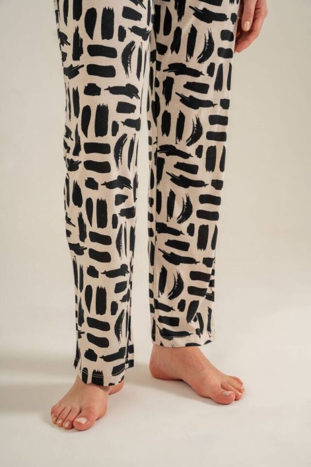 Pierre Cardin PC9300 Kadın Siyah Nakışlı Uzun Kollu Pijama Takımı