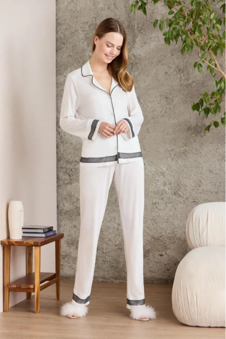 Pierre Cardin Penye Biyeli Dantelli Pijama Takımı 2200 Ekru resmi